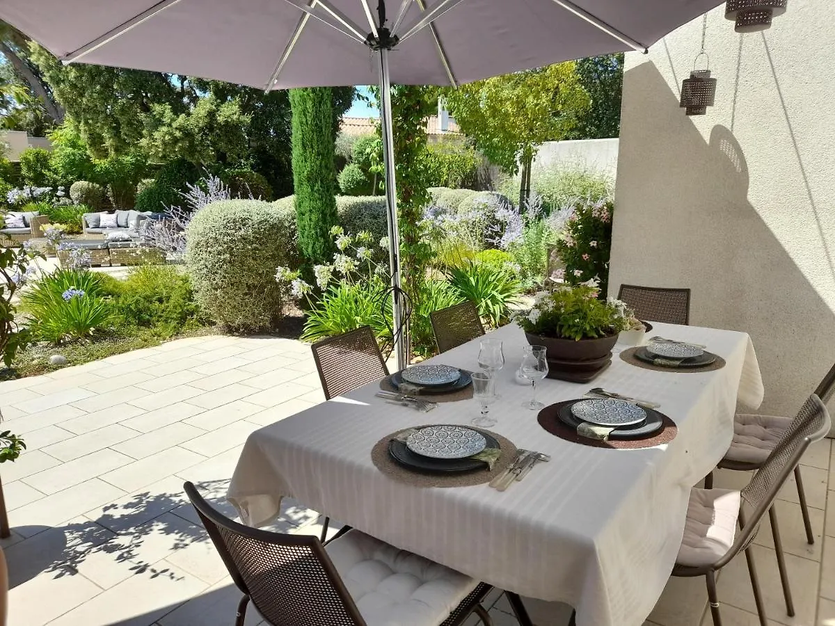 La Mathilde Bed and Breakfast Villeneuve-lès-Avignon 0*,  Frankrijk